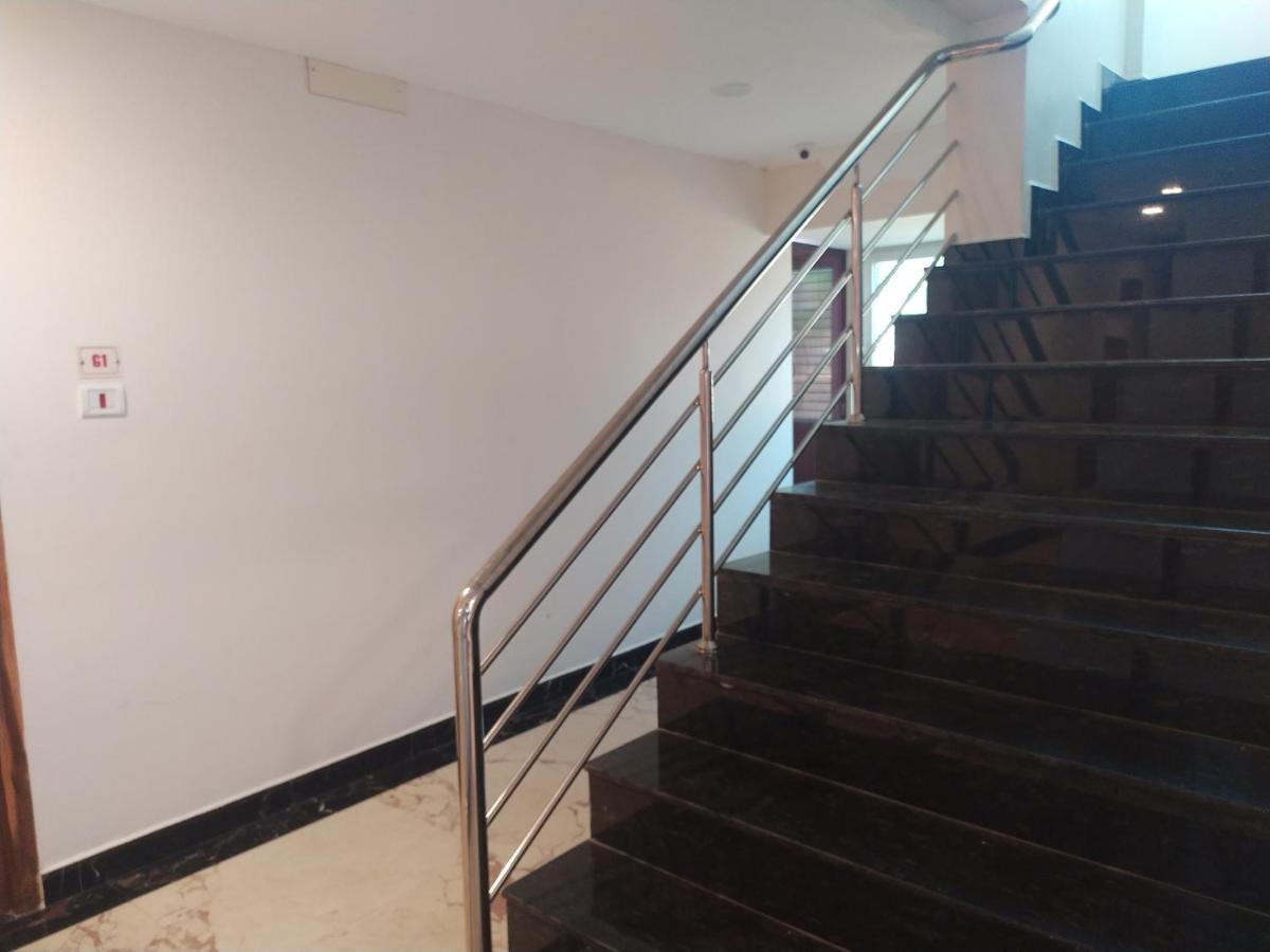 Hotel Rani And Rani Residency Puducherry Buitenkant foto
