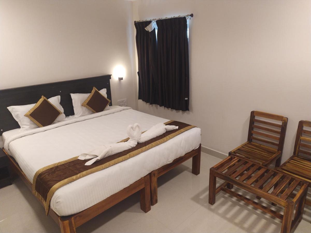Hotel Rani And Rani Residency Puducherry Buitenkant foto