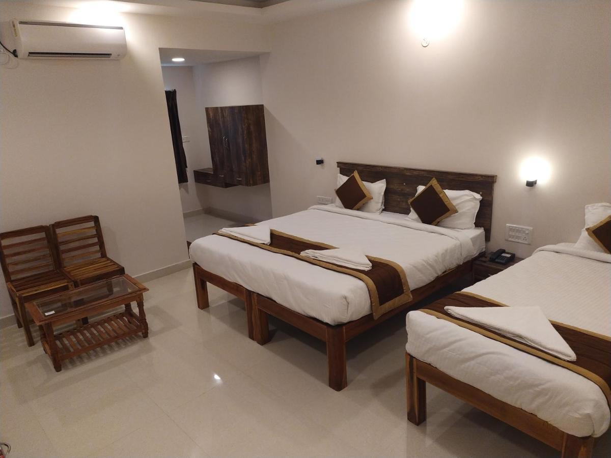 Hotel Rani And Rani Residency Puducherry Buitenkant foto