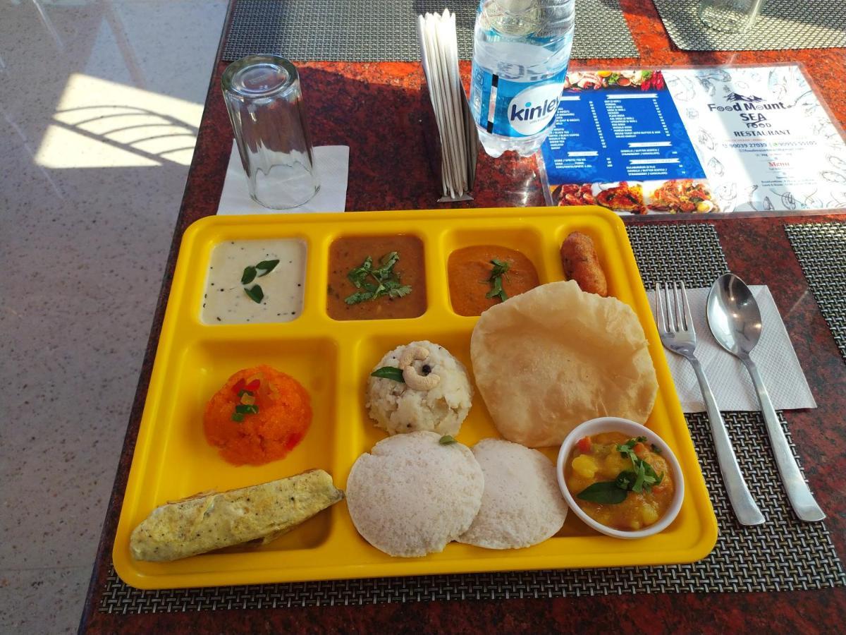 Hotel Rani And Rani Residency Puducherry Buitenkant foto