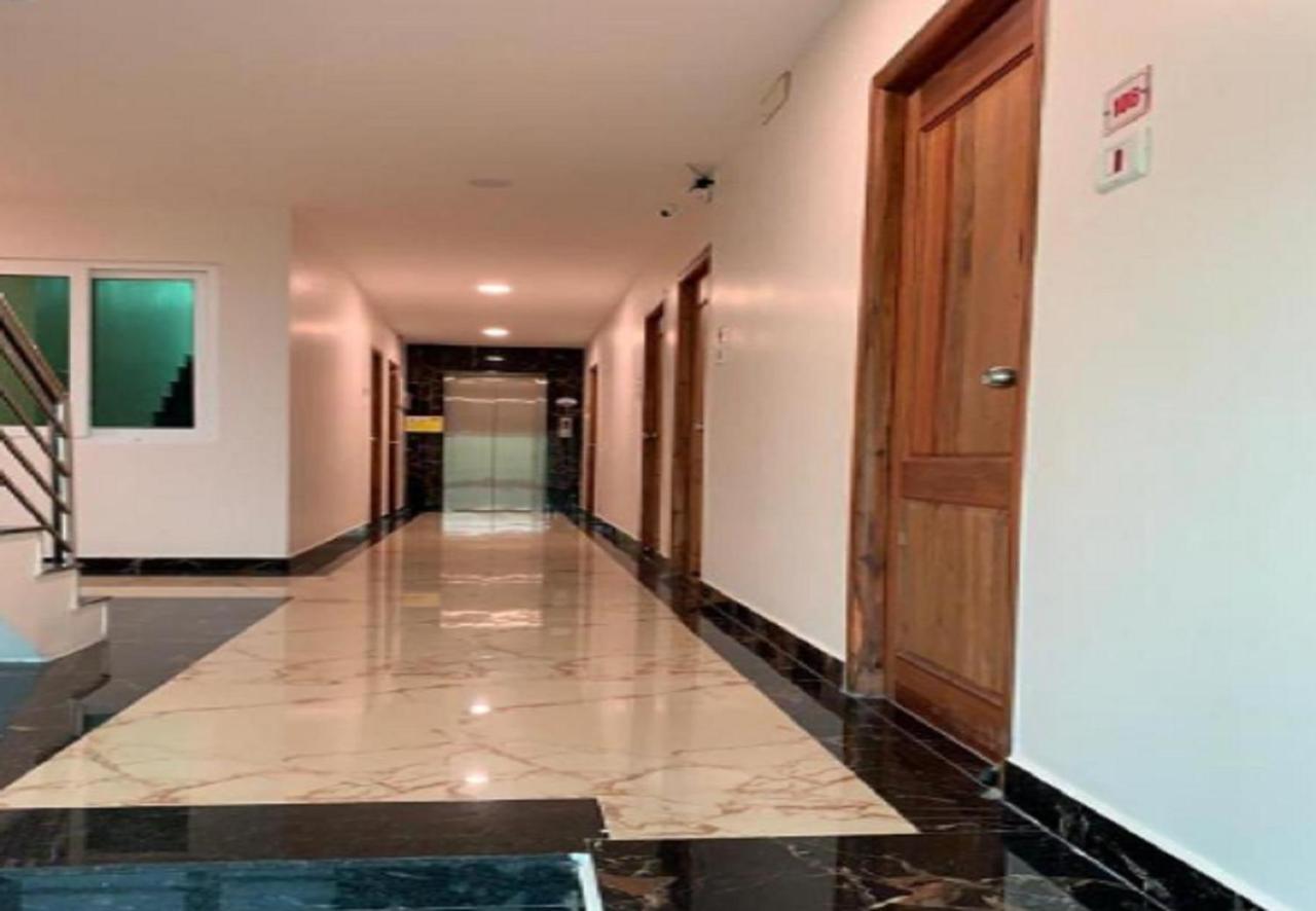 Hotel Rani And Rani Residency Puducherry Buitenkant foto