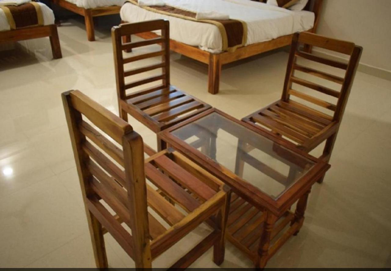 Hotel Rani And Rani Residency Puducherry Buitenkant foto